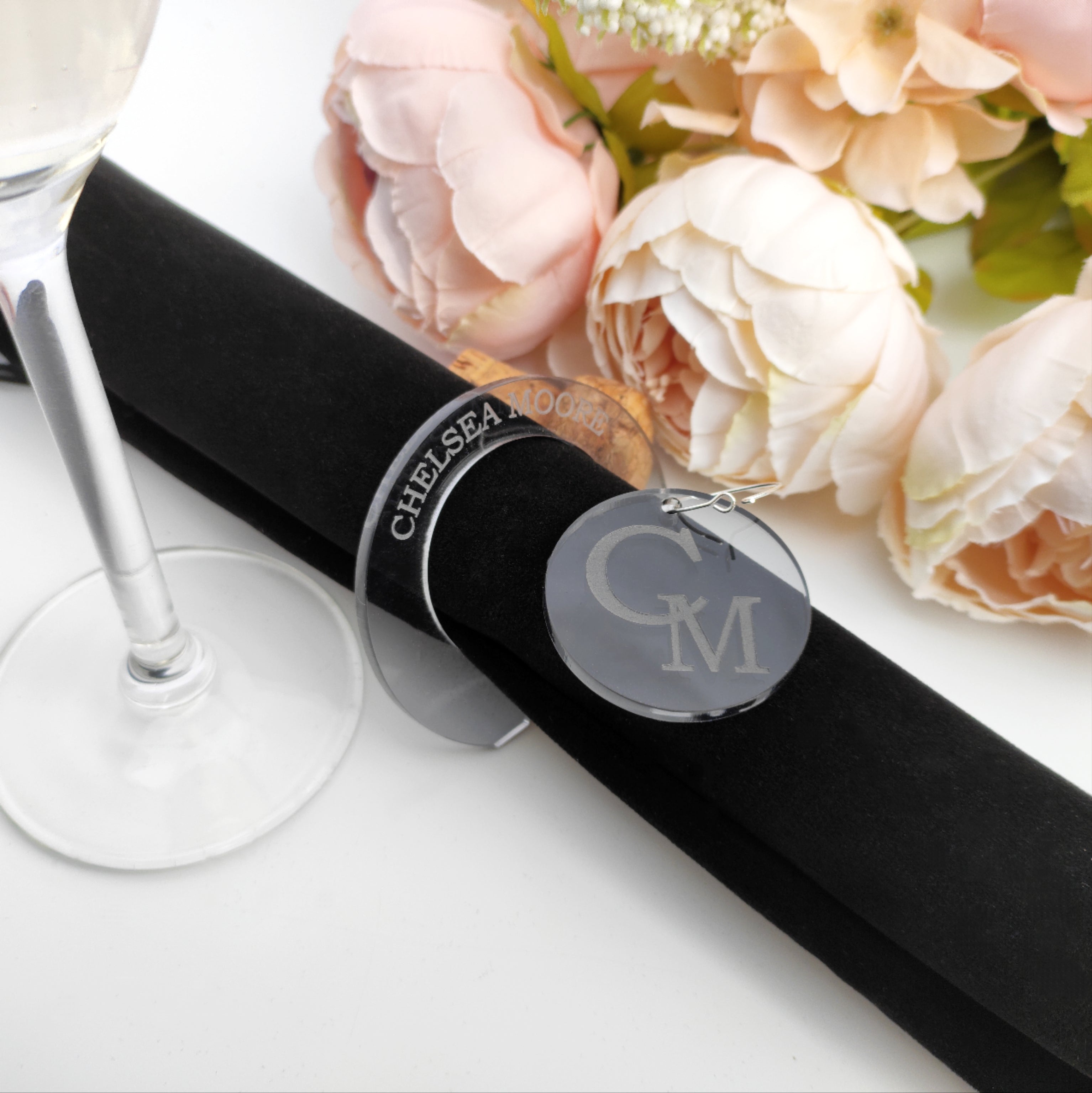 Place Card Napkin Holder Personalised Name Table Place Tag for Wedding Breakfast: Chic Blush